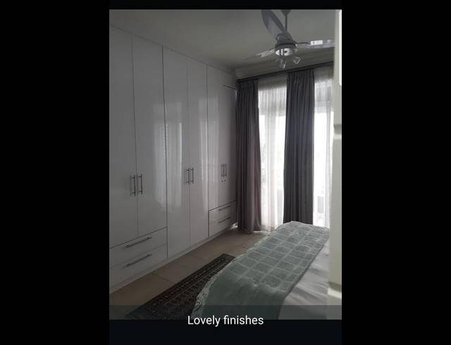 2 BEDROOM APARTMENT FOR SALE IN UMHLANGA CENTRAL